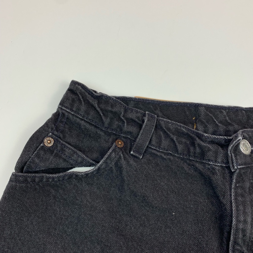 Vintage Levi’s Black Orange Tab 922 Tapered Shorts - Picture 2 of 4